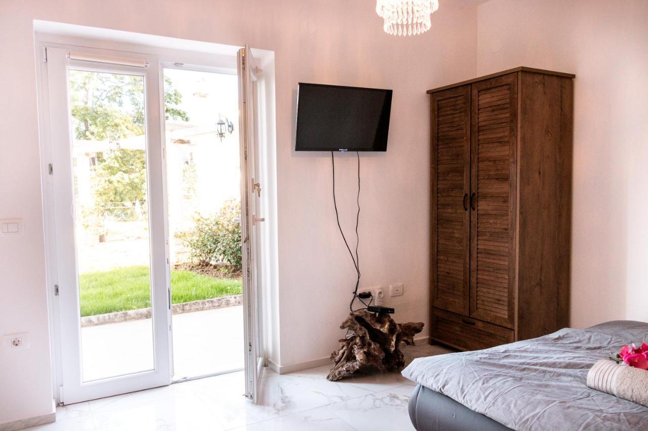 Sunvilla Koper Bagian luar foto
